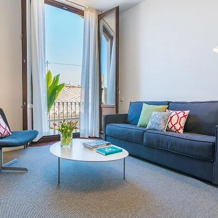 Apartment Select Caballeros *